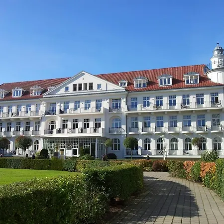 Haus Am Park - 48-36 アパート Ostseebad Kühlungsborn
