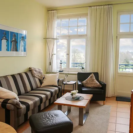 Haus Am Park - 48-36 アパート Ostseebad Kühlungsborn