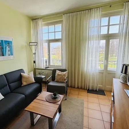 Haus Am Park - 48-36 *